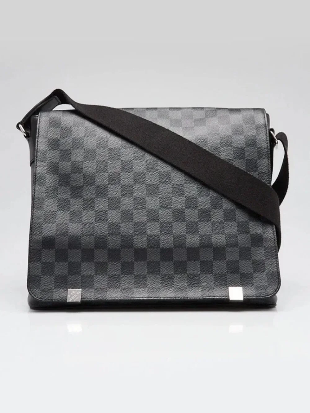 Louis Vuitton Damier Graphite District MM Messenger Bag